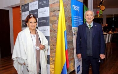 LOS EMPAQUES resq® DE DARNEL EN EL FESTIVAL DE COCINA COLOMBIANA EN URUGUAY.